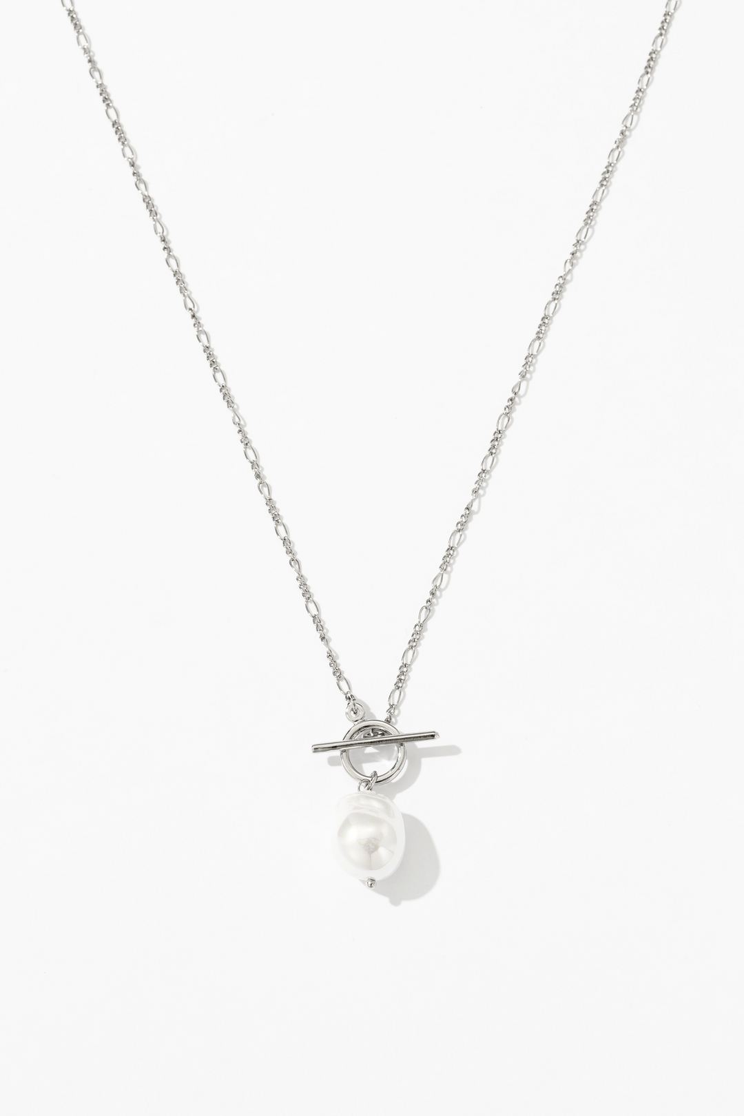 Doreen | Necklace with Golden Pearls