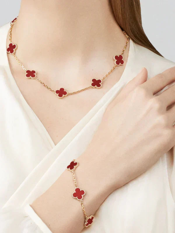 CLOVER | Red elet