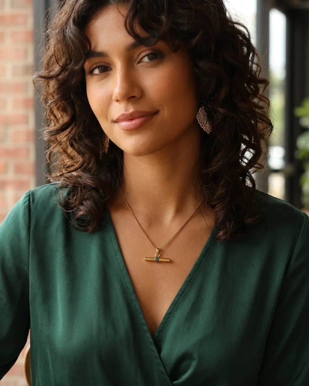 Vesper Knot Necklace