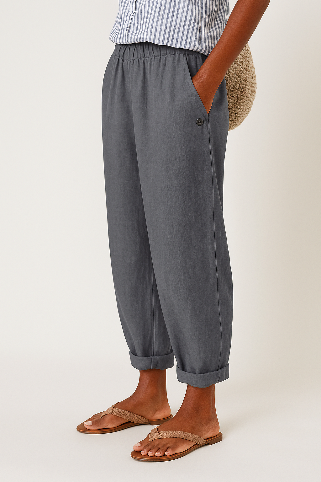 NORAYA | RELAXED EVERYDAY TROUSERS WITH POCKETS