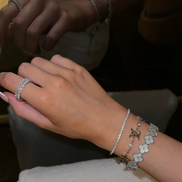 EXCLUSIVE | Lottie elet Silver