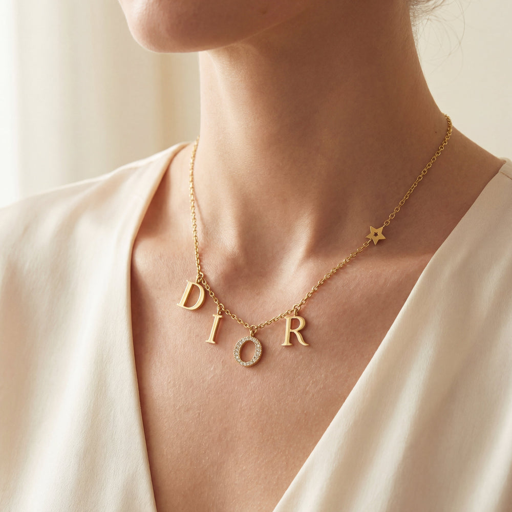 DR Necklace Gold