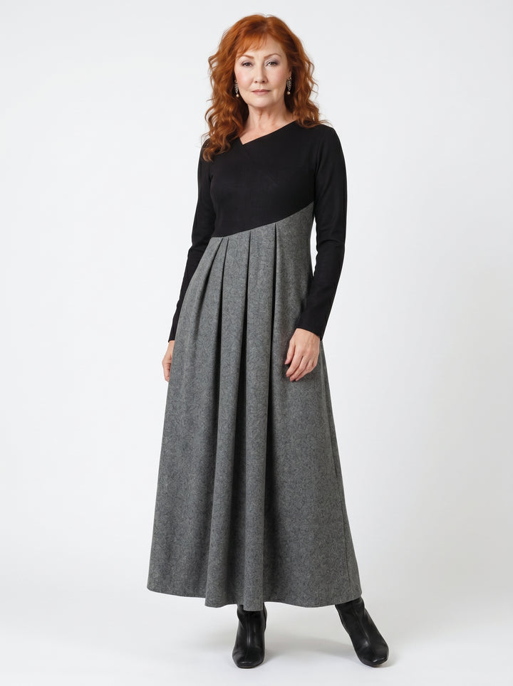 SIOBHÁN | CONTRAST PLEATED MAXI DRESS