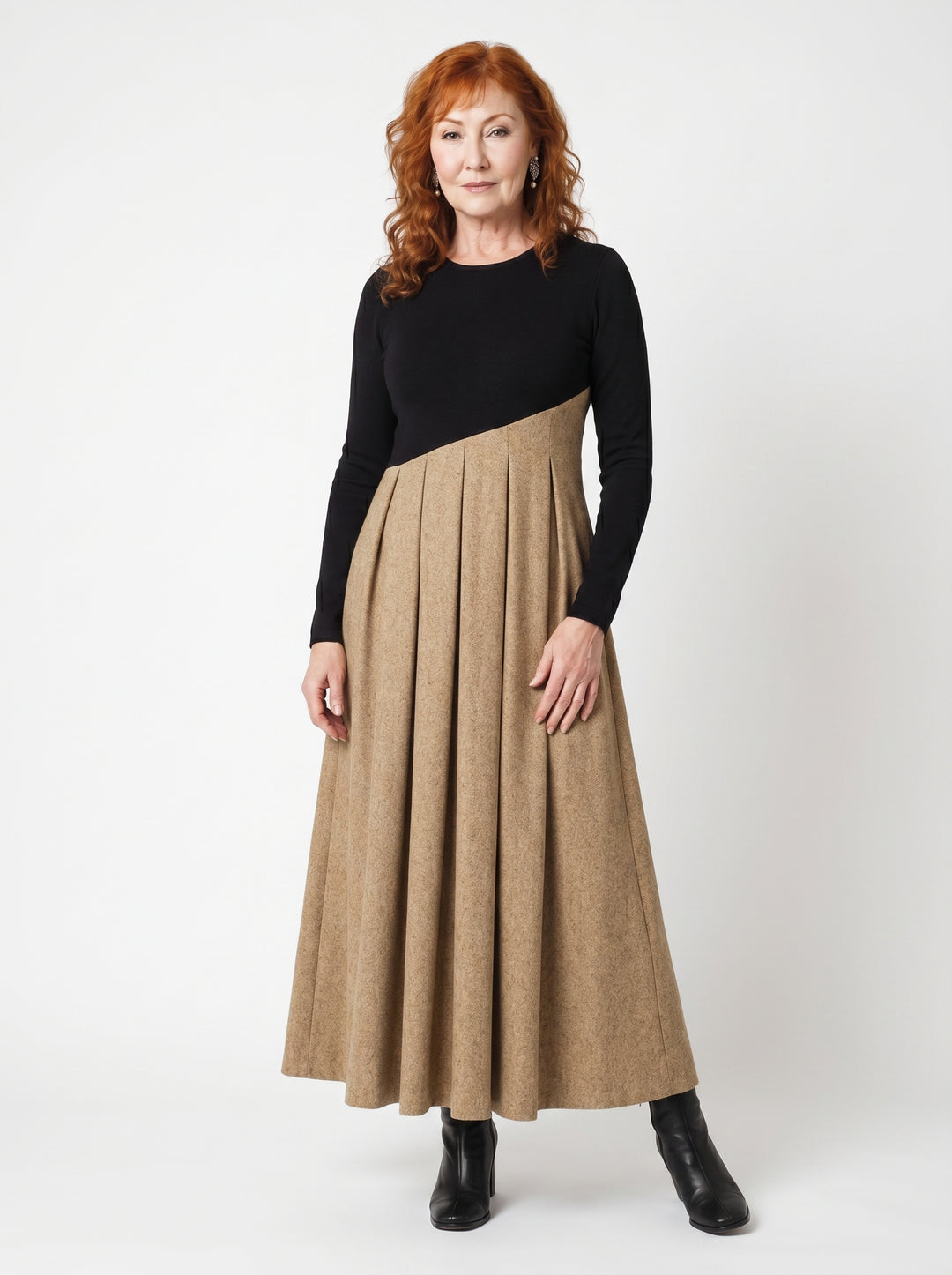 SIOBHÁN | CONTRAST PLEATED MAXI DRESS