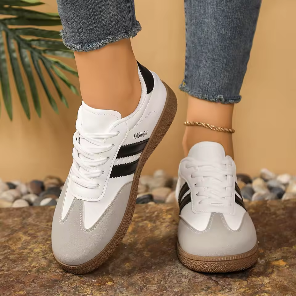 Women's Color Block Sneakers – Lace-Up Low Top Casual Trainers