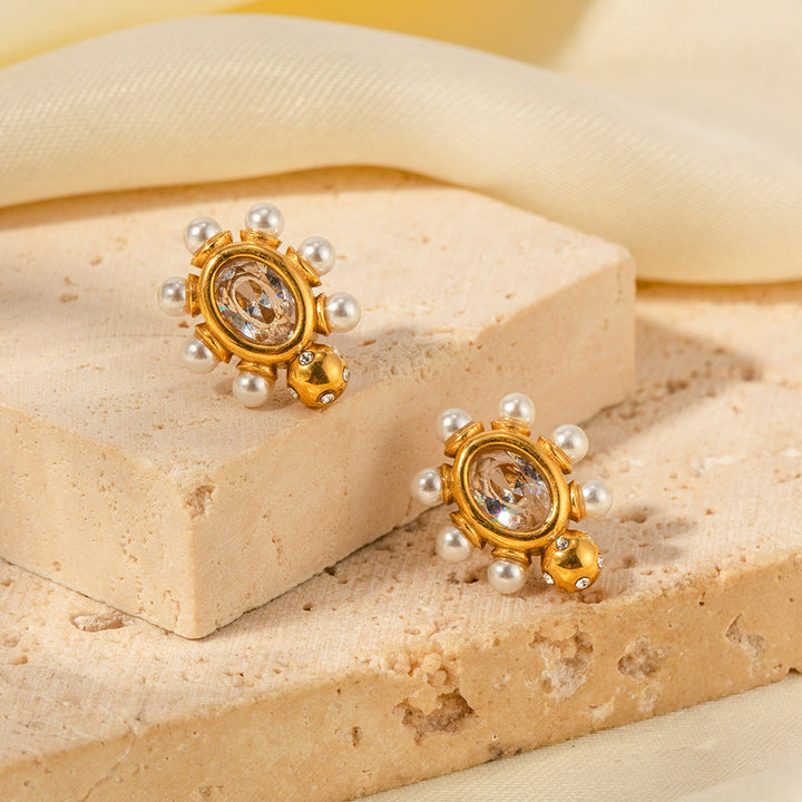 Ingrid | Refined Gold and Pearl Earrings