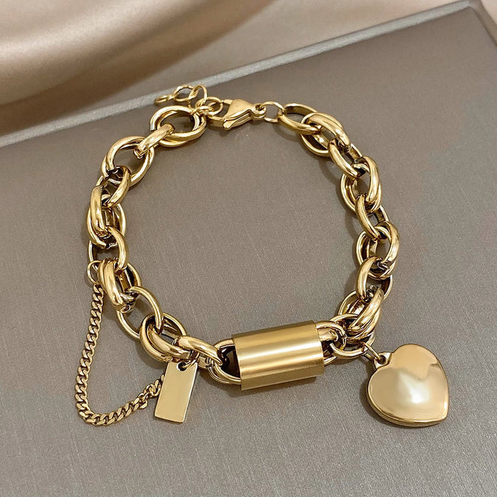 Lottie | Gold Heart Charm Bracelet