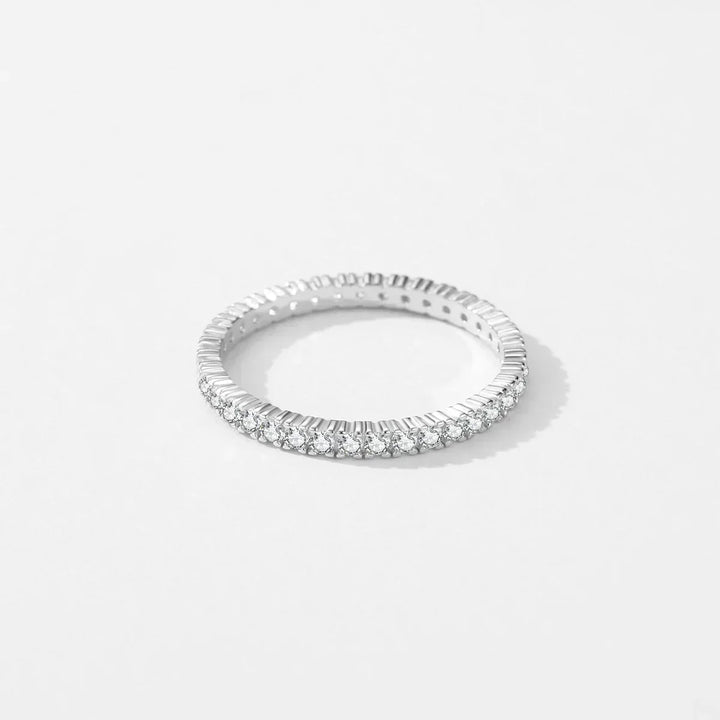 Prue | Minimalist Eternity Ring