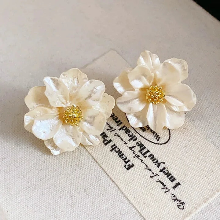 Elsie | White Acrylic Stud Earrings