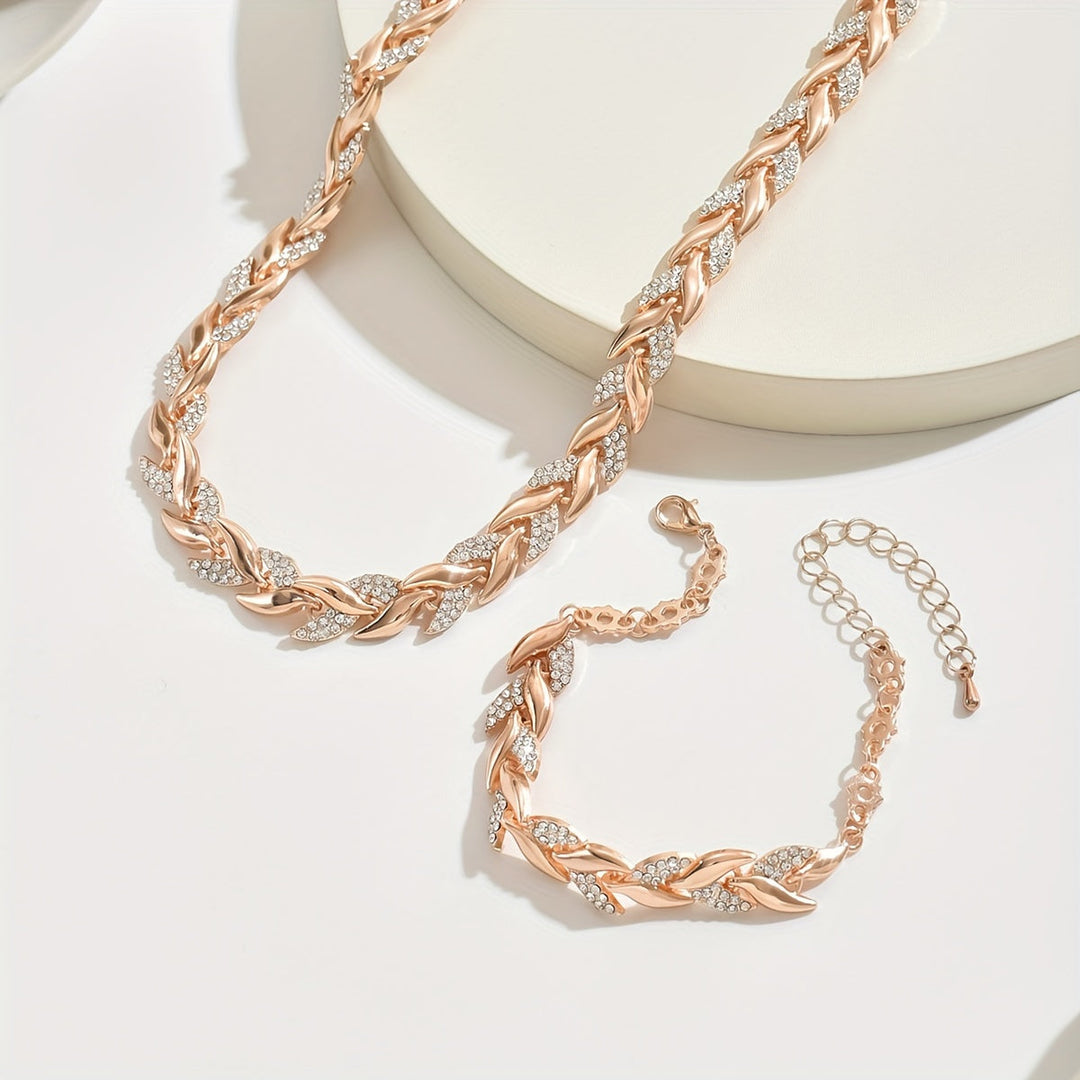 ROSE | HANDCRAFTED FISHTAIL PENDANT NECKLACE SET