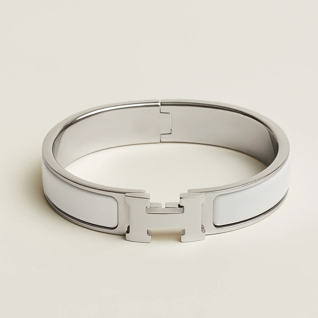 EXCLUSIVE | Silver White Helene elet