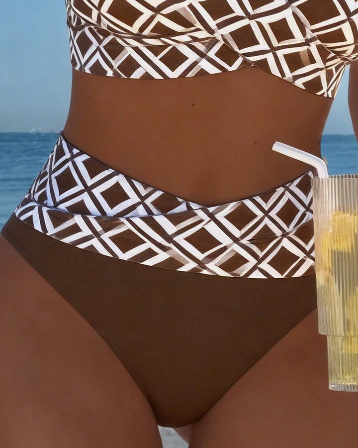 BEATRICE | DIAMOND-PATTERN TWO-PIECE BIKINI WITH SHAPED BUST