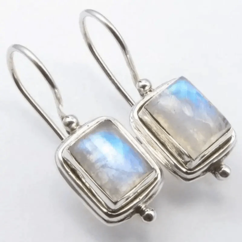 Beatrice | Vintage Square Moonstone Earrings