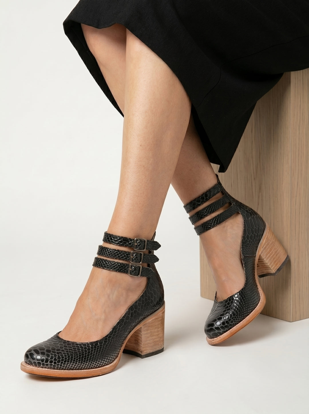 AODHA | ELEGANT COMFORT HEELS